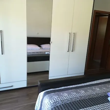 Laura Apartment Bibinje