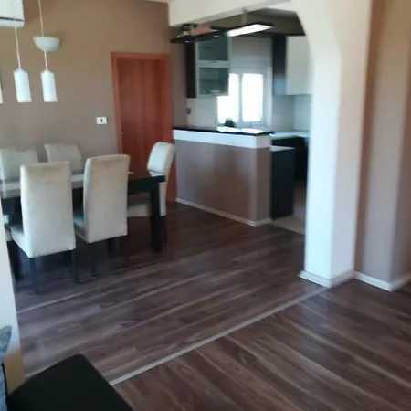 Laura Apartment Bibinje